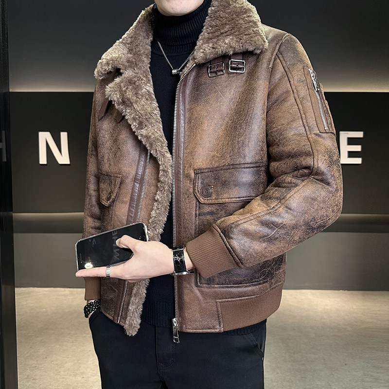 男士时尚2025冬季新款皮毛一体羊羔毛翻领外套男皮衣夹克潮牌