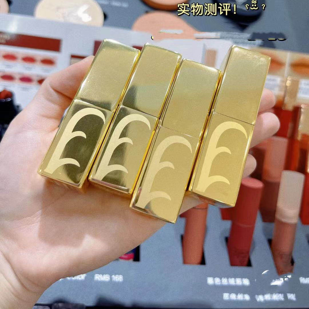 口红滋润保湿易上色轻薄小金管日常百搭第3眼