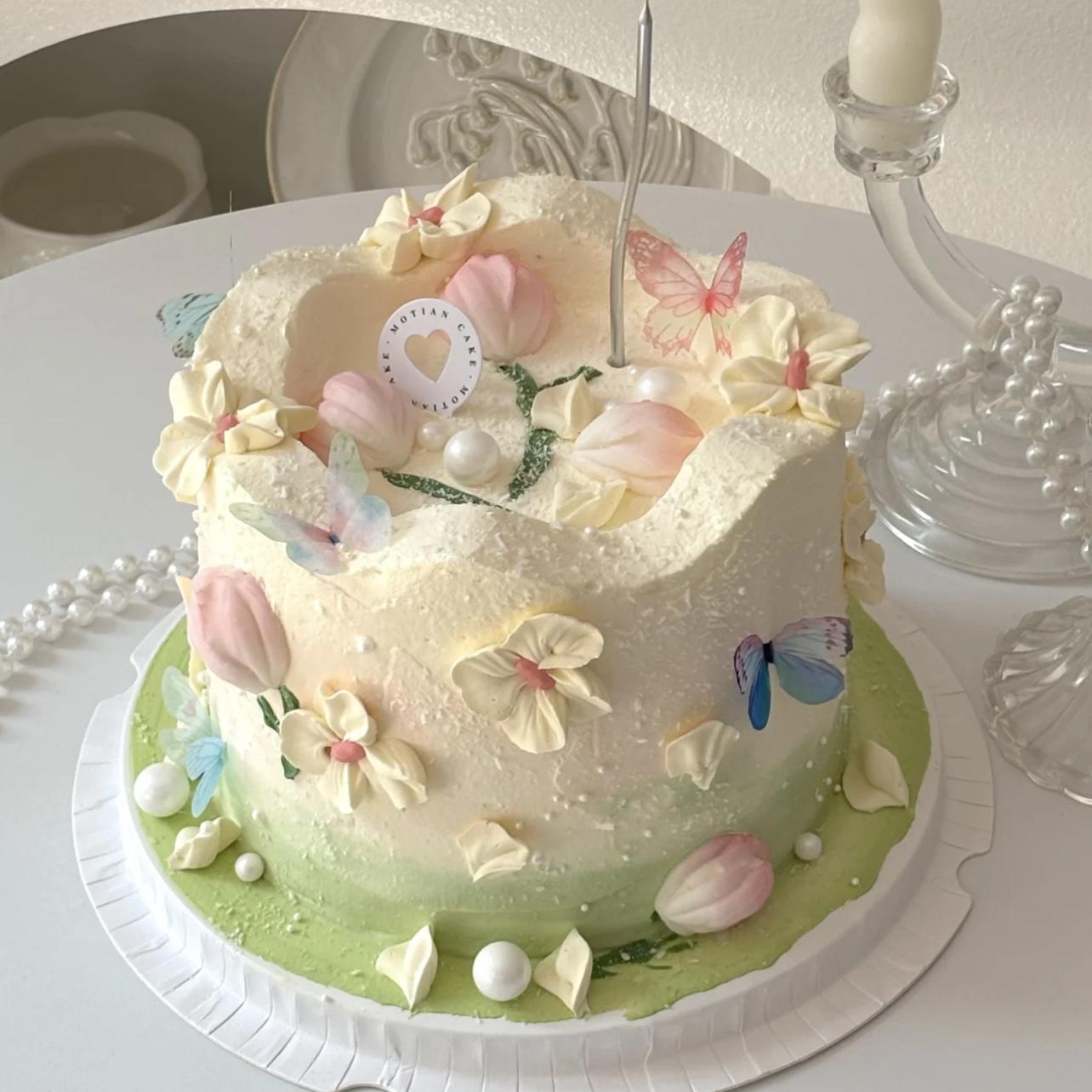 网红许愿池月亮低糖纯动物奶油生日蛋糕天使蝴蝶男女朋友成都配送