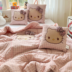 四季KT猫格子抱枕被子可爱汽车沙发两用靠垫学生宿舍空调被可折叠