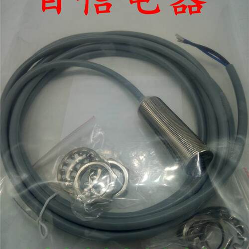 全新巴鲁夫电容式接近开关BCS M18B4N1-POC80D-EP02质保一年