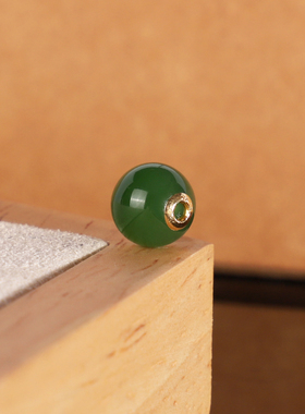 天然俄料碧玉散珠8mm 2140号 镶嵌18k金和田玉配珠 阳绿老坑隔珠