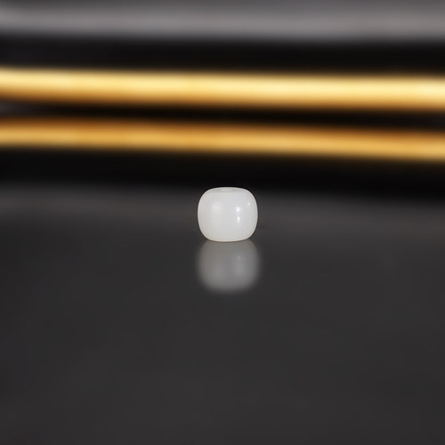 天然新疆毕业级和田玉老型珠散珠 直径7.1x5.9mm 774号 隔珠配珠