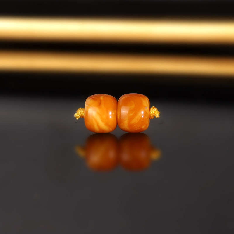 天然俄料老蜡老型珠散珠7.1x5.8mm一对 2129号 红皮橘色蜜蜡配珠