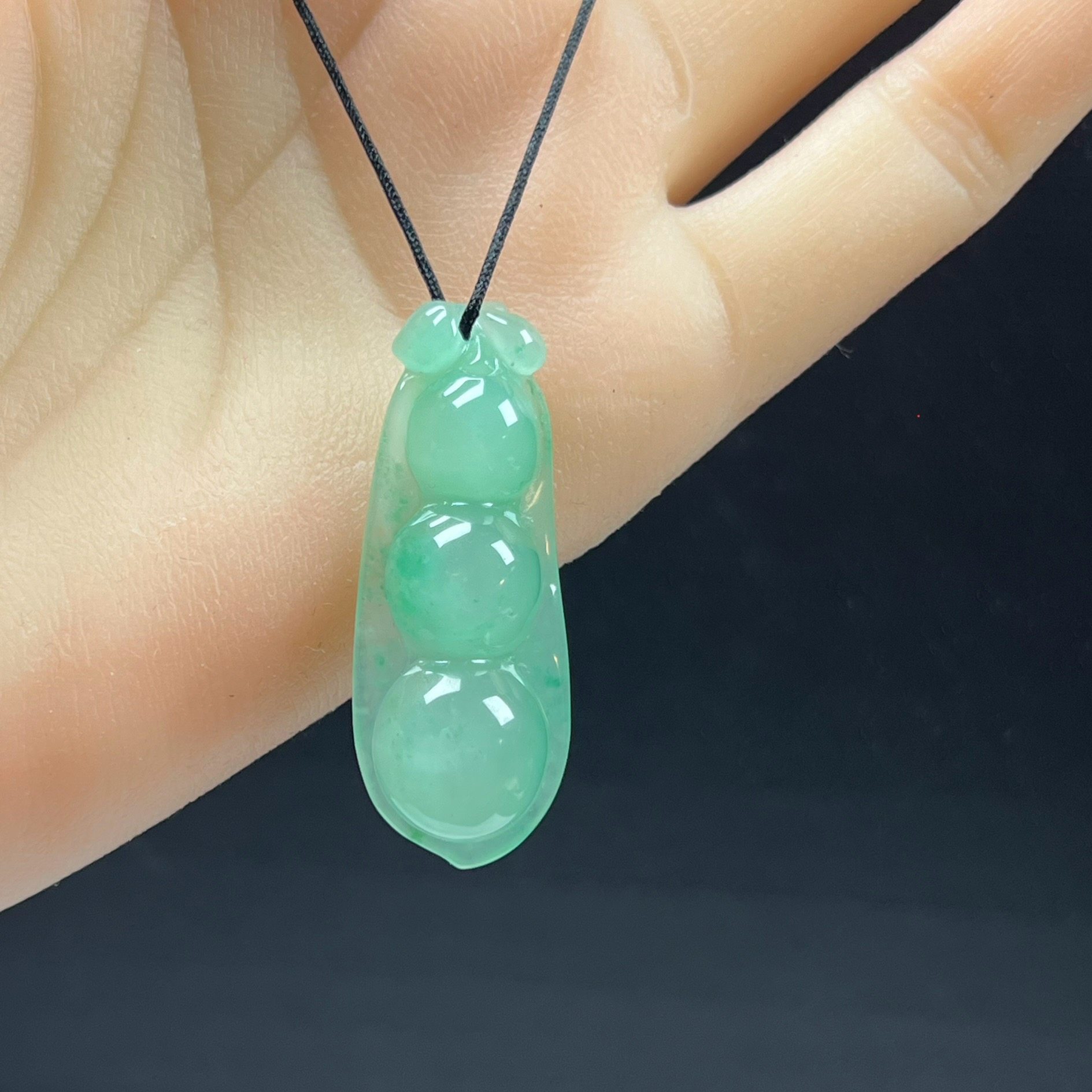 天然玉石精品珠宝高冰飘翠绿色非洲翠玉福豆吊坠四季豆毛衣链送礼,珠宝/钻石/翡翠,非洲翠,淘宝优惠券,粉丝福利购,淘宝优惠卷