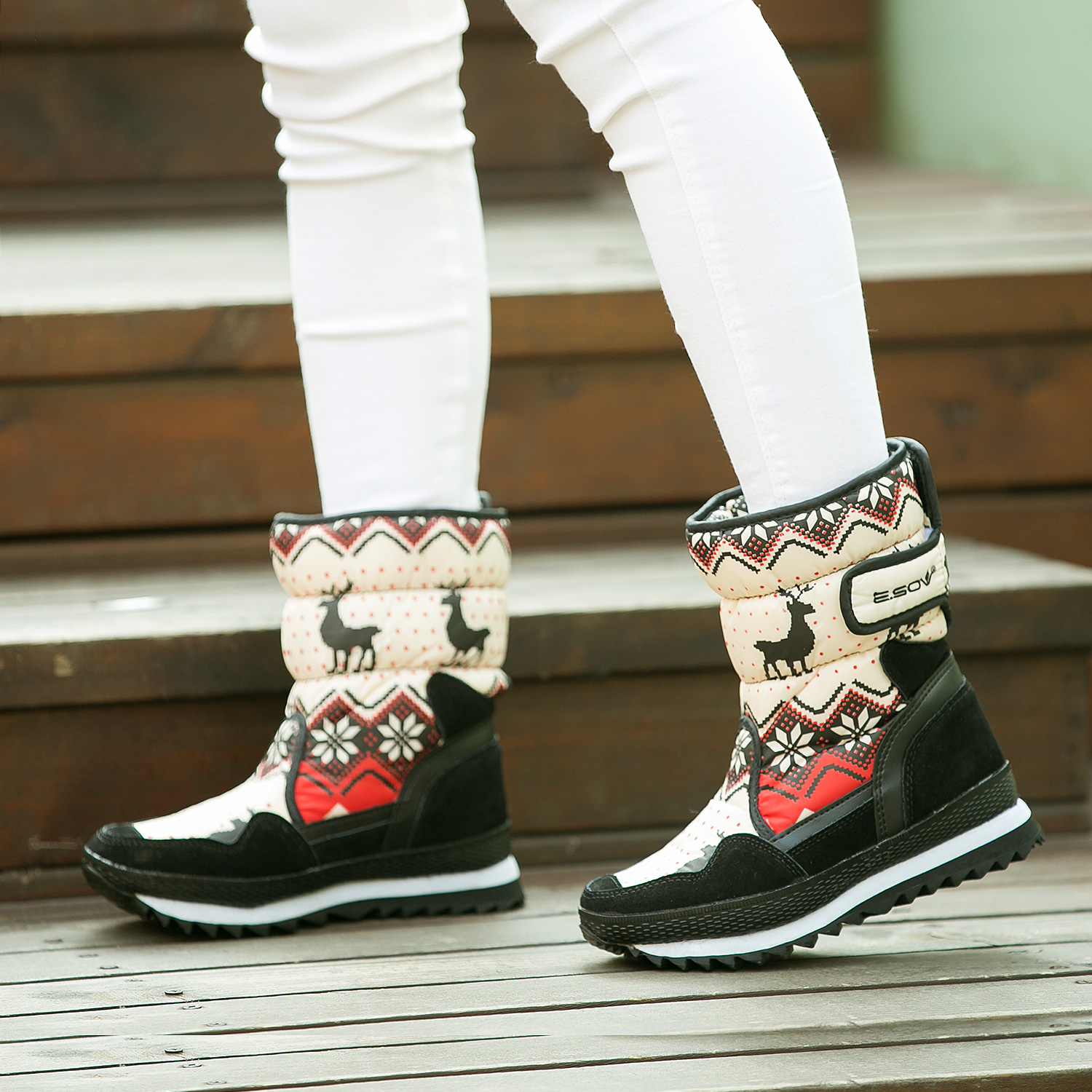 新款防水防滑棉靴子舒适雪地鞋