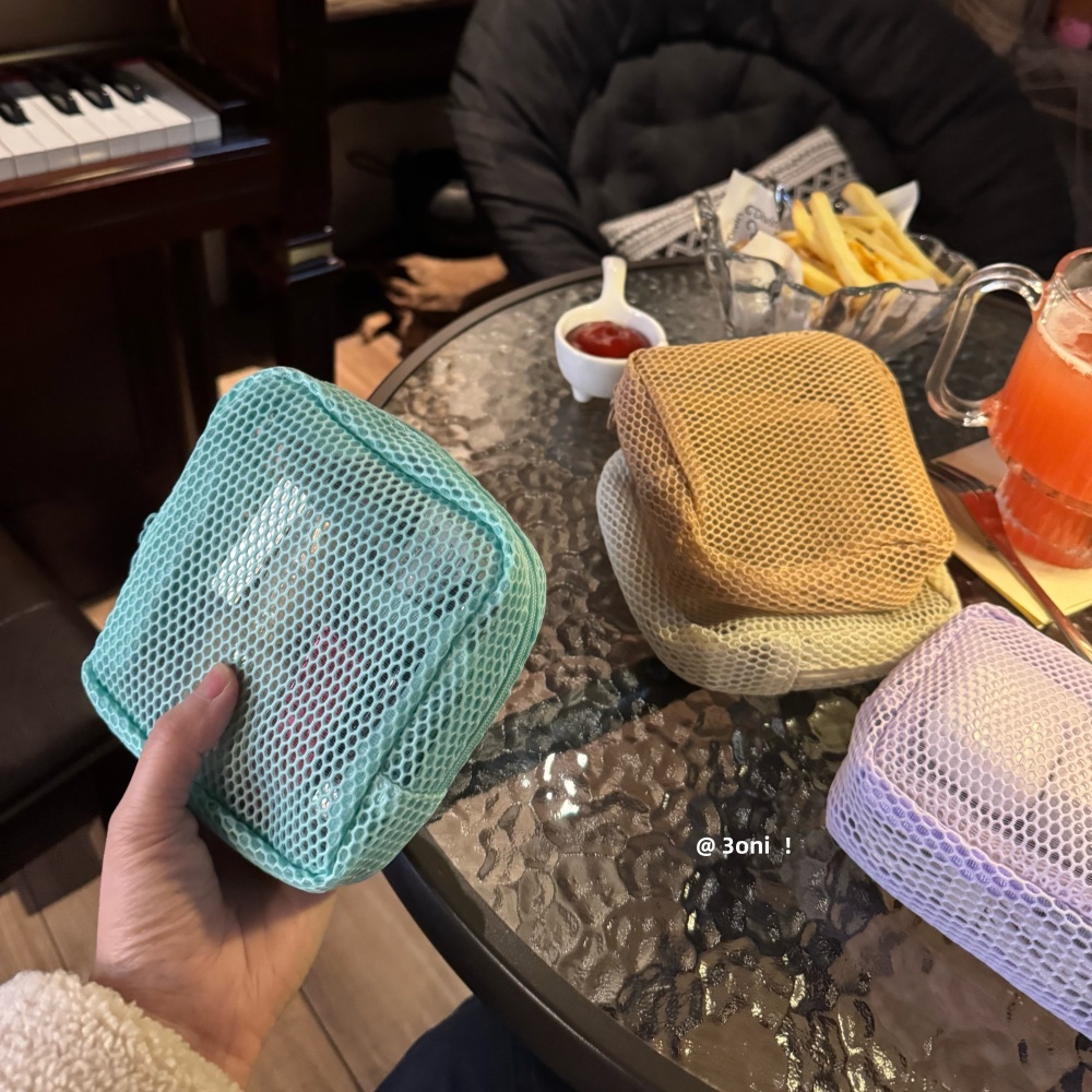 小众设计～日系豆腐网眼沥水收纳包姨妈巾口红数据线杂物小包可视