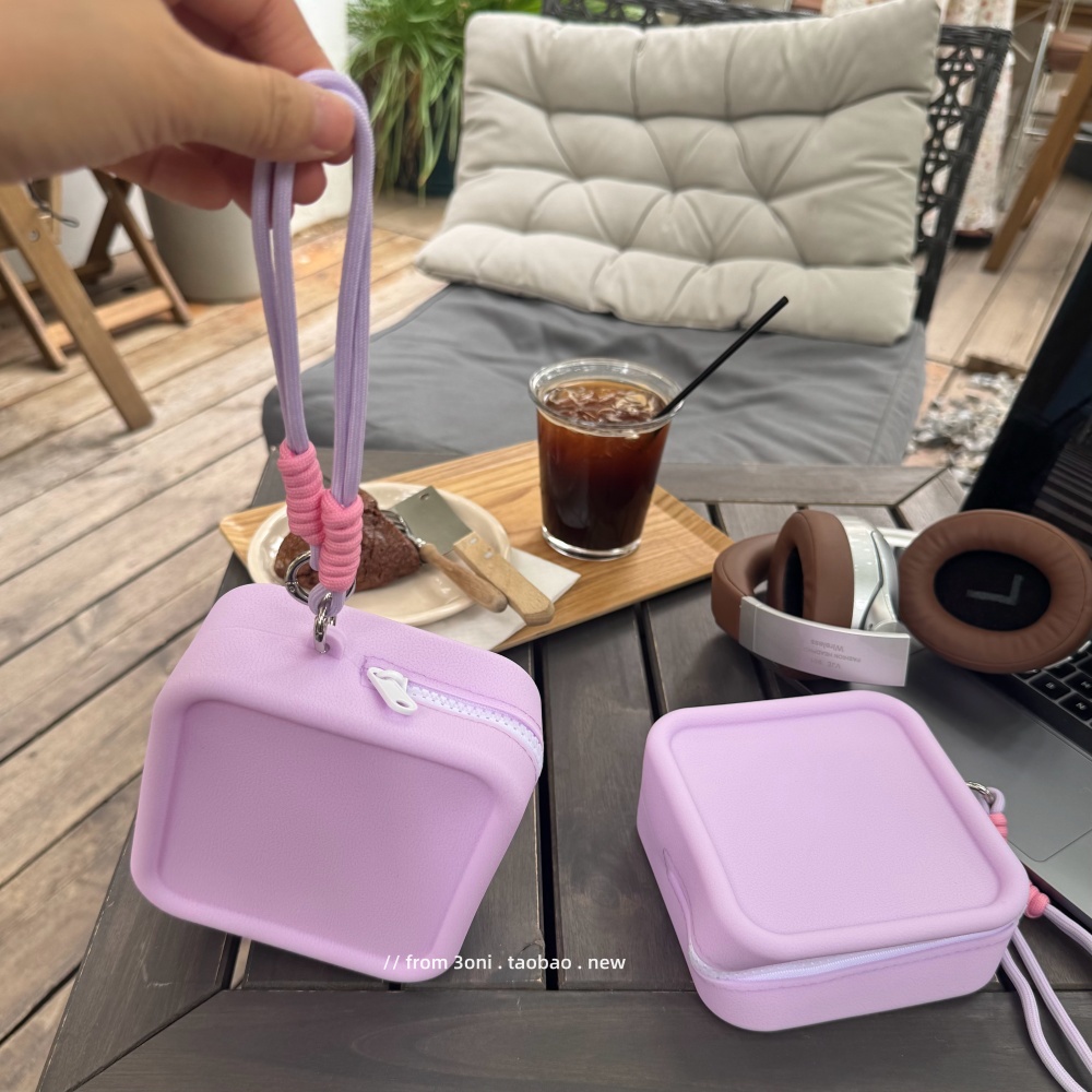 软软的小方包：日系大容量口红小样收纳袋日常数据线电源插头收纳