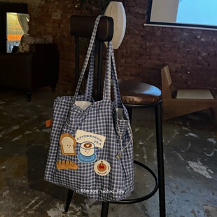 日系蓝格子大容量学生单肩包女生复古百搭腋下包 日常蹲咖啡馆