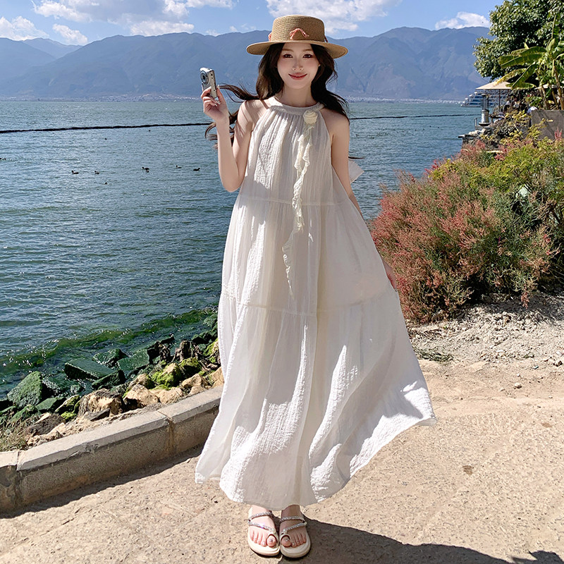 白色露肩挂脖连衣裙女2025夏季新款超仙绝美法式海边度假仙女长裙,女装连衣裙,浙宝005