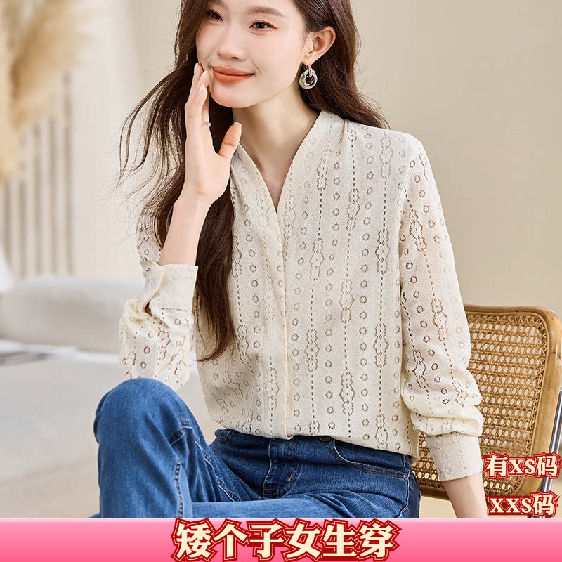 搭配150cm小个子XXS秋季女装百搭新款V领蕾丝开衫打底衫衬衣上衣