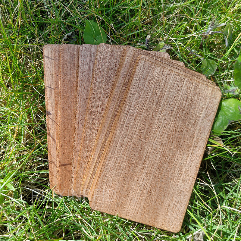 工厂直接定制木头竹子制成的m1/f08/s50感应式芯片卡木质名片