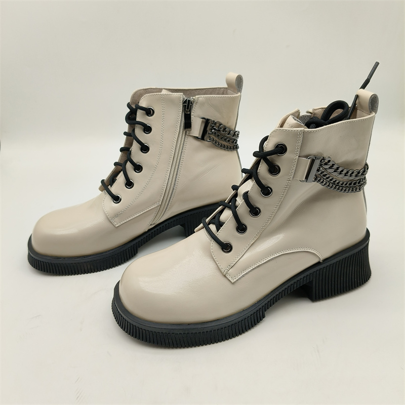 真皮清货37码韩版机车靴女冬季真皮马丁靴圆头系带短靴中跟链条