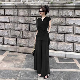 两件套 套装 轻奢时尚 休闲阔腿裤 D1843 显瘦百搭V领不规则衬衣