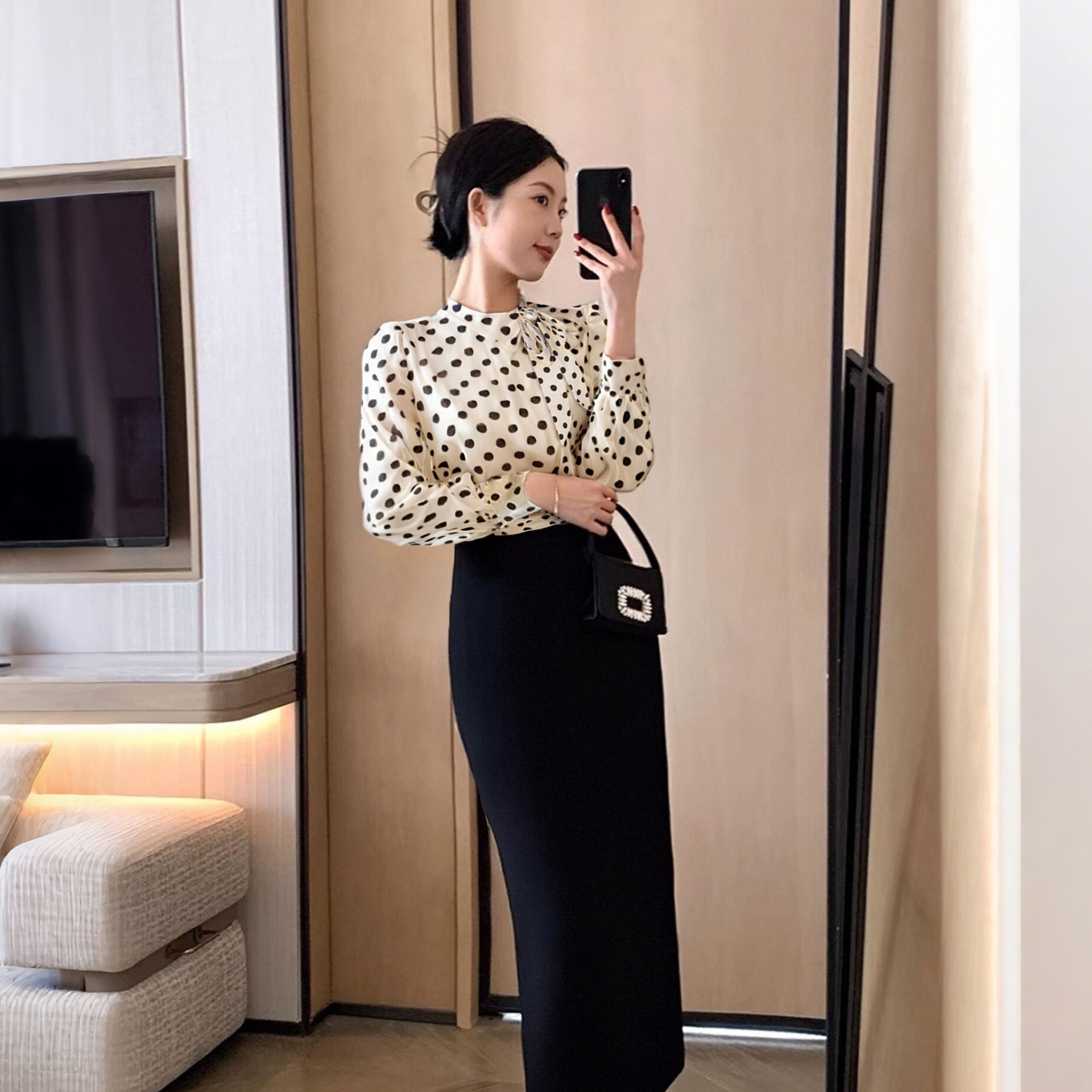 2025春季新款气质名媛复古波点假两件拼接长袖包臀连衣裙D0609