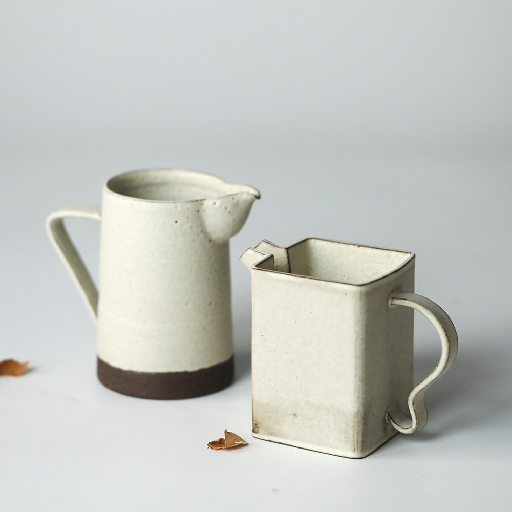 景德镇纯手工复古简约陶瓷手作粉引咖啡壶方形白色分享壶粗陶紫砂