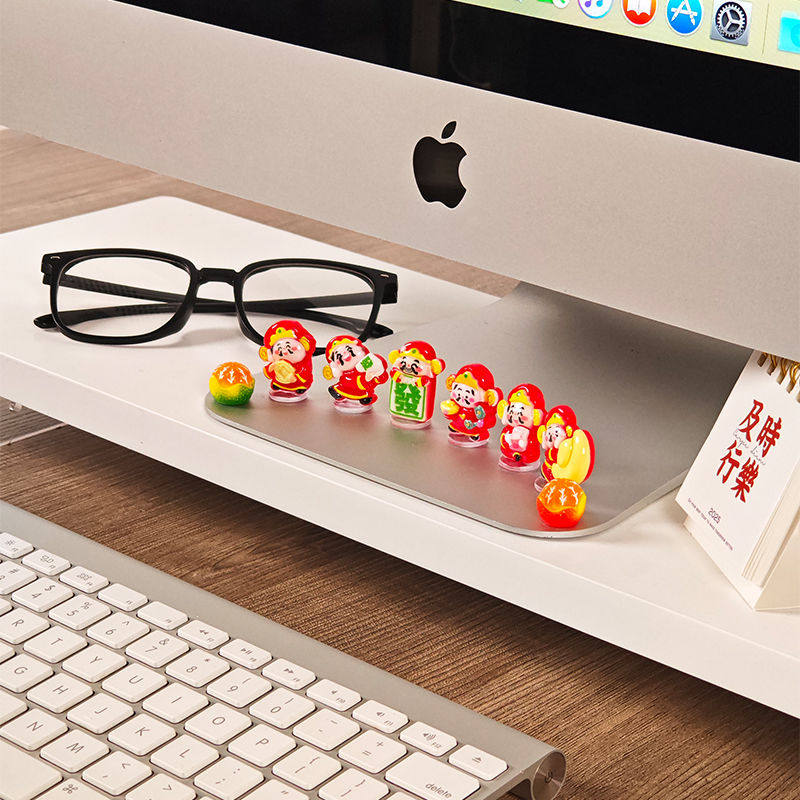 治愈系财神爷电脑桌面装饰摆件办公室工位解压玩偶情绪稳定小饰品