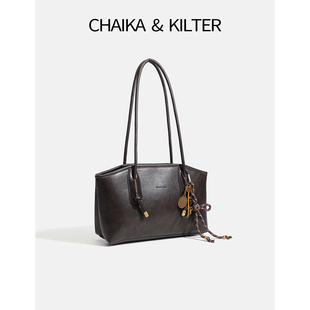 简约百搭上班通勤包包女士2025春季 大容量托特包复古单肩大包 新款