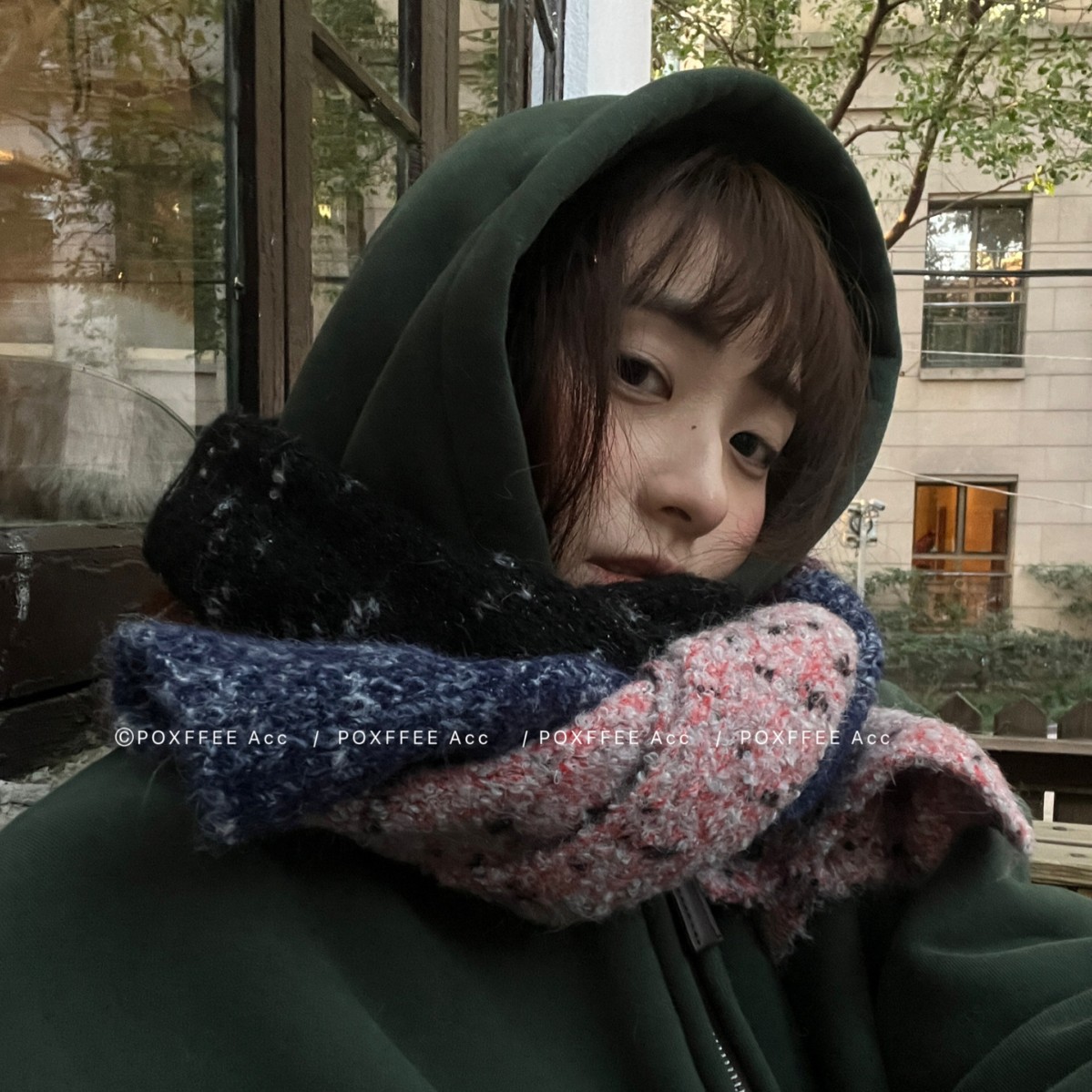 POXFFEE Acc/ 北海道冬混色拼接软糯保暖围巾彩点纱线