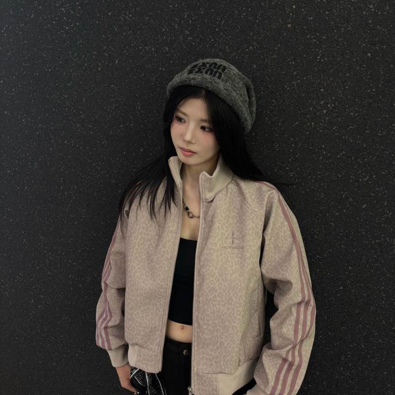 秋季情侣机能风刺绣皮衣夹克男女