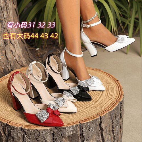 女粗超高跟9CM31小码32中空鞋33