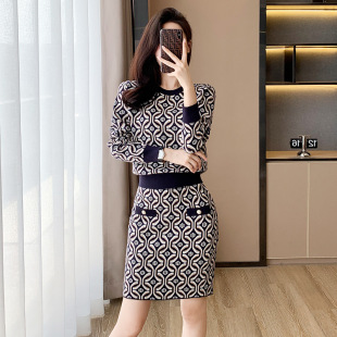 小个子穿搭时尚休闲套装女秋冬季小香风毛衣A字裙针织两件套装裙