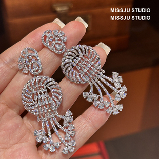 奢华夸张礼服晚会配饰孔雀镶钻耳饰耳钉气质高级感满钻简约宫廷