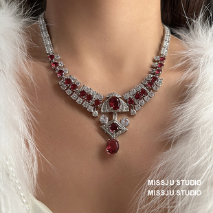 重工奢华镶满钻镶彩宝红宝石扇子扇形吊坠彩扇裙子项链耳环套装