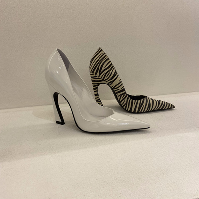 Schutz巴西专柜正品代购2025年冬新款牛皮漆皮斑马纹马蹄跟高跟鞋