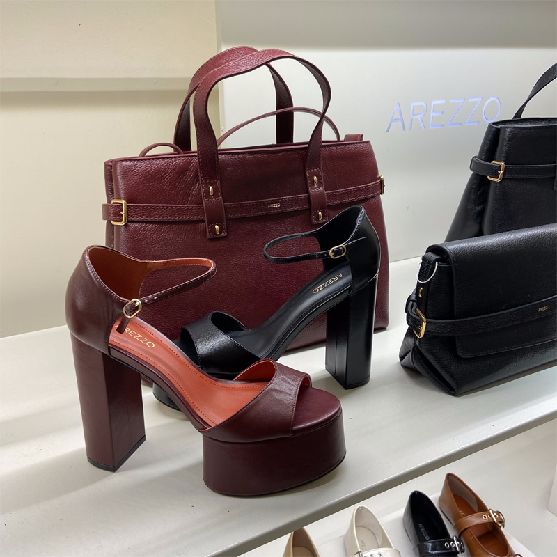 Arezzo巴西专柜正品代购2025年夏新款防水台粗跟超高跟时尚女凉鞋