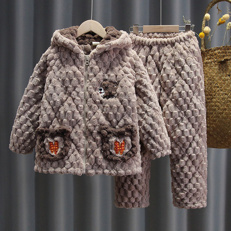 儿童睡衣冬季加厚款男童珊瑚绒男孩三层夹棉可爱冬款加绒款家居服