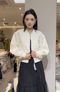 褶皱夹克开衫 欧洲站2026年春装 立领棒球服外套女拉链袖 时尚 潮 新款