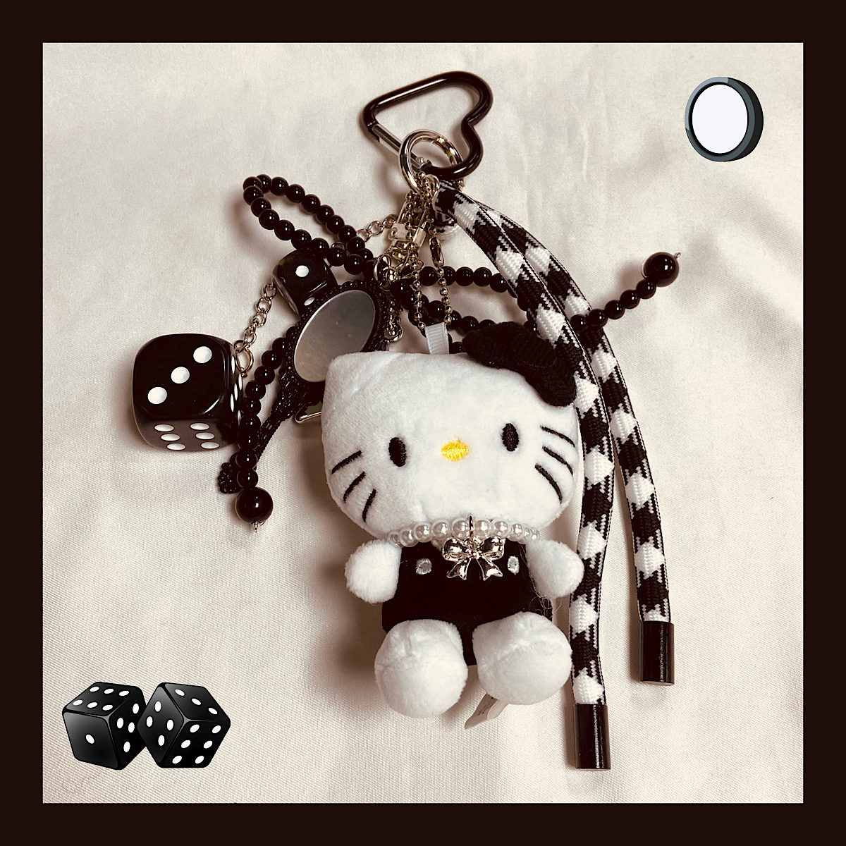韩系ins珍珠蝴蝶结黑衣凯蒂猫色子钥匙扣银色星星miu系爱心包挂件