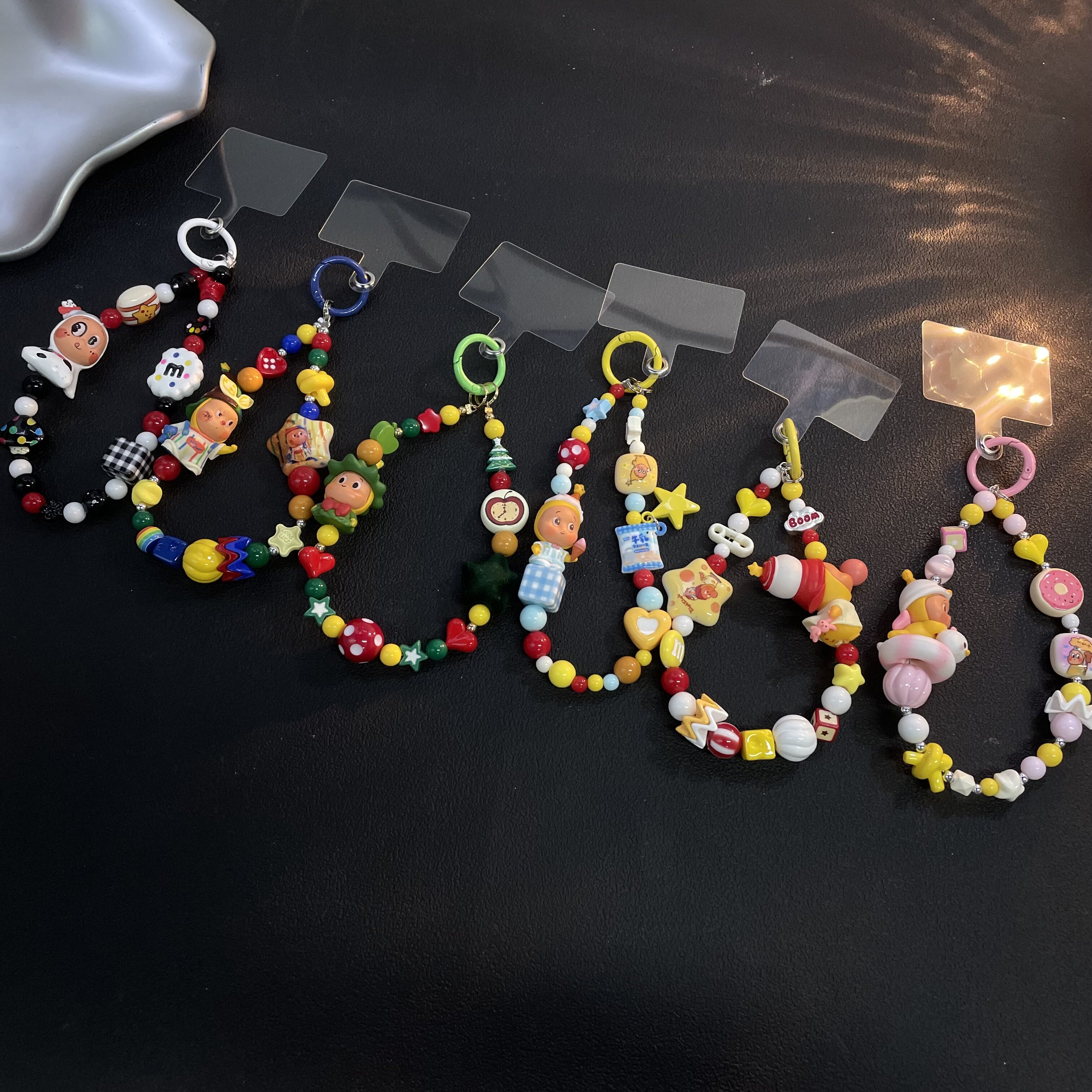 手工DIY新品多巴胺星星人钥匙扣女生包包挂件可爱手机链车载挂饰