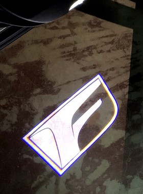 适用于雷克萨斯is is250 is200t is350 is500 300h f sport迎宾灯