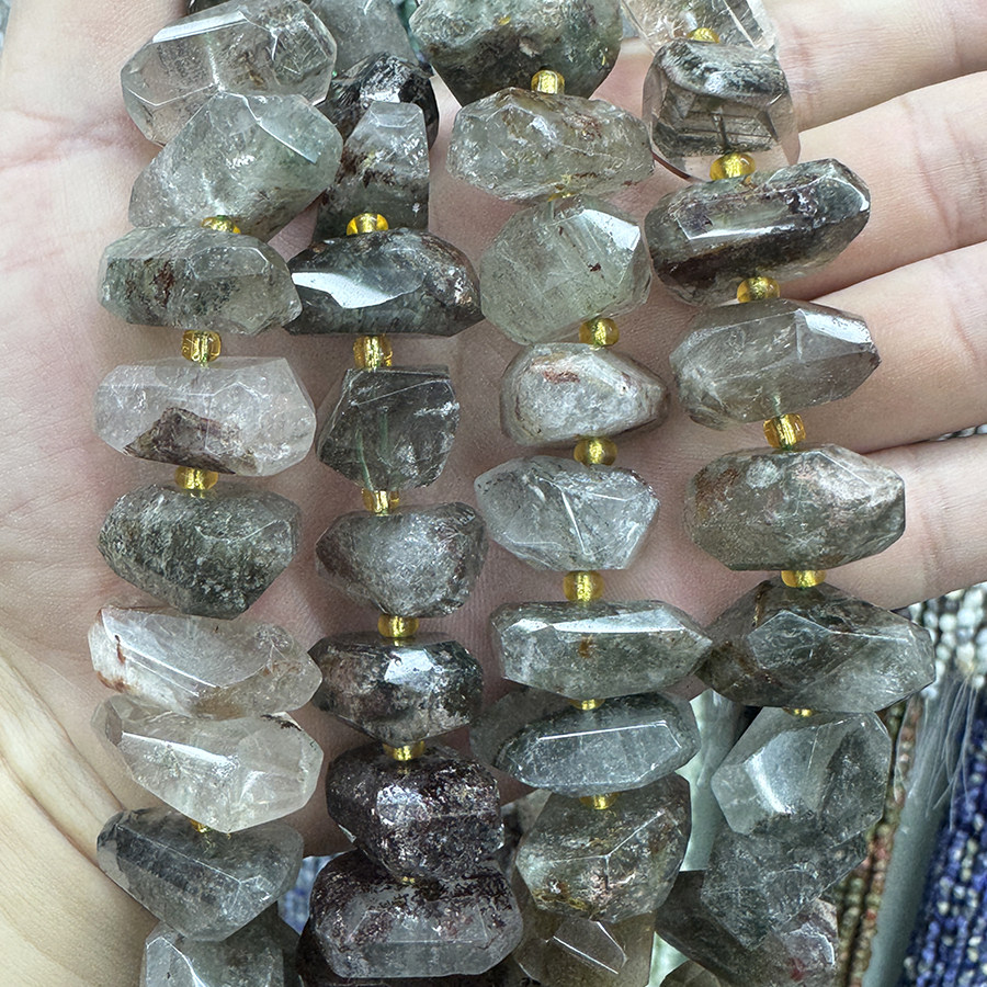 天然绿幽灵晶散珠不定形切面幽灵水晶原石手链项链半成品DIY手串
