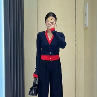 a)1144秋冬撞色V领假两件针织开衫女时尚百搭短款圣诞节毛衣外套