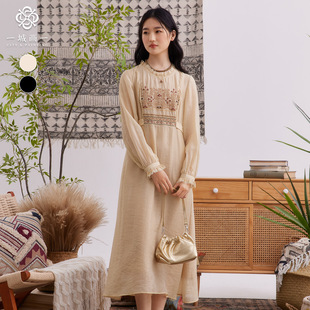 【抱鼓石】2025秋季小香风收腰文艺长袖轻奢女装法式小资连衣裙