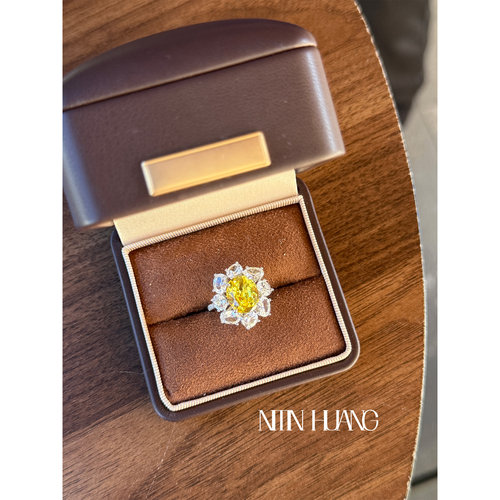 定制色培育黄白蓝宝石戒指