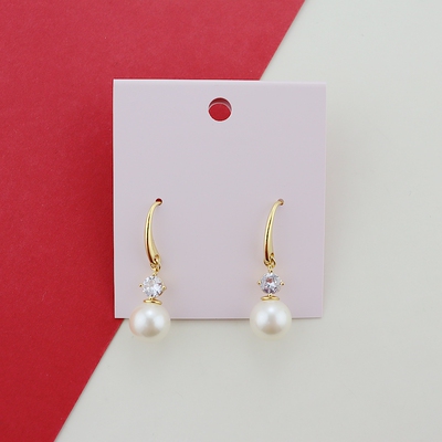 KS欧美白色珍珠耳环时尚百搭个性独特设计气质高级感