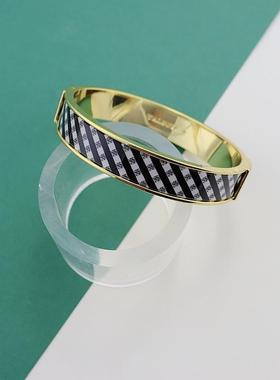 金边黑色白色格子款格纹时尚简约百搭弹簧磁石手镯