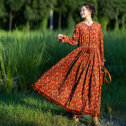 灯芯绒印花连衣裙女2025秋季长裙
