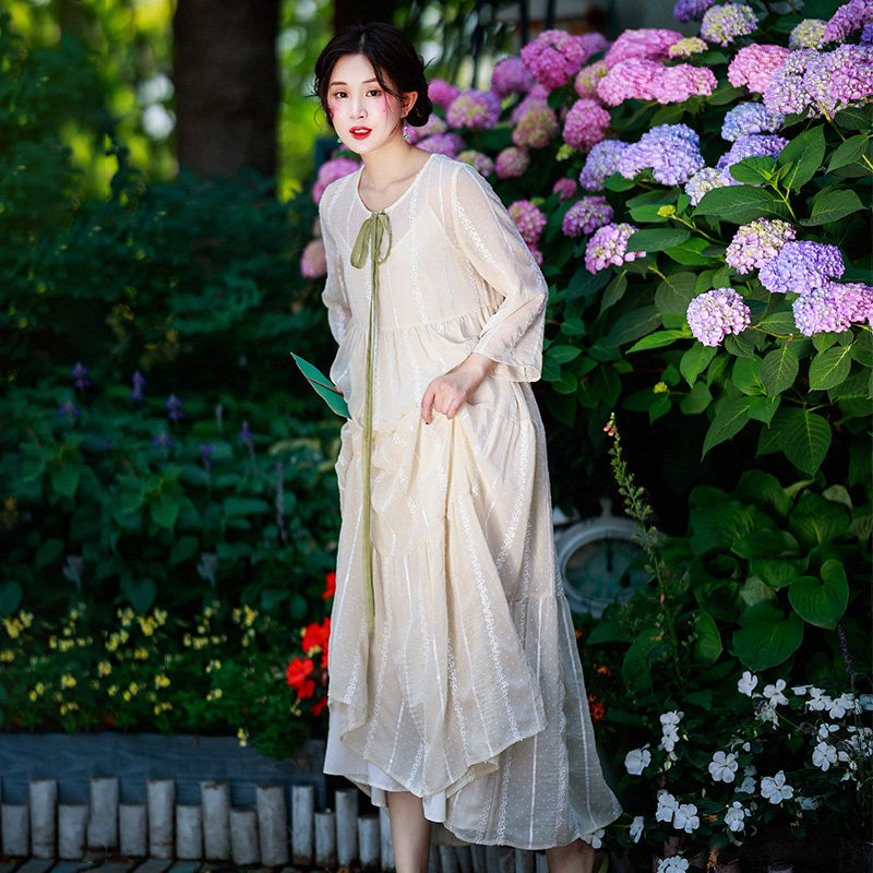 【158元区】雪纺刺绣连衣裙女2026夏季新款气质宽松长裙拼接裙子