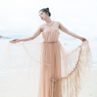 区 棉麻记2025春夏季 文艺网纱蕾丝长裙宽松度假连衣裙女 158元