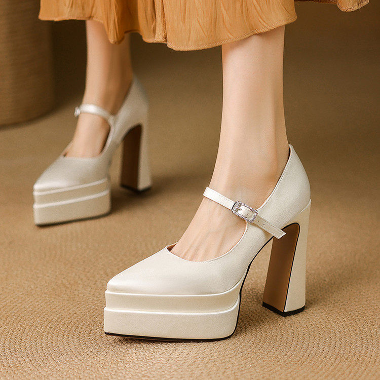 婚鞋女高跟鞋真皮防水台粗跟绸缎不累脚婚鞋主婚纱小个子单鞋12CM