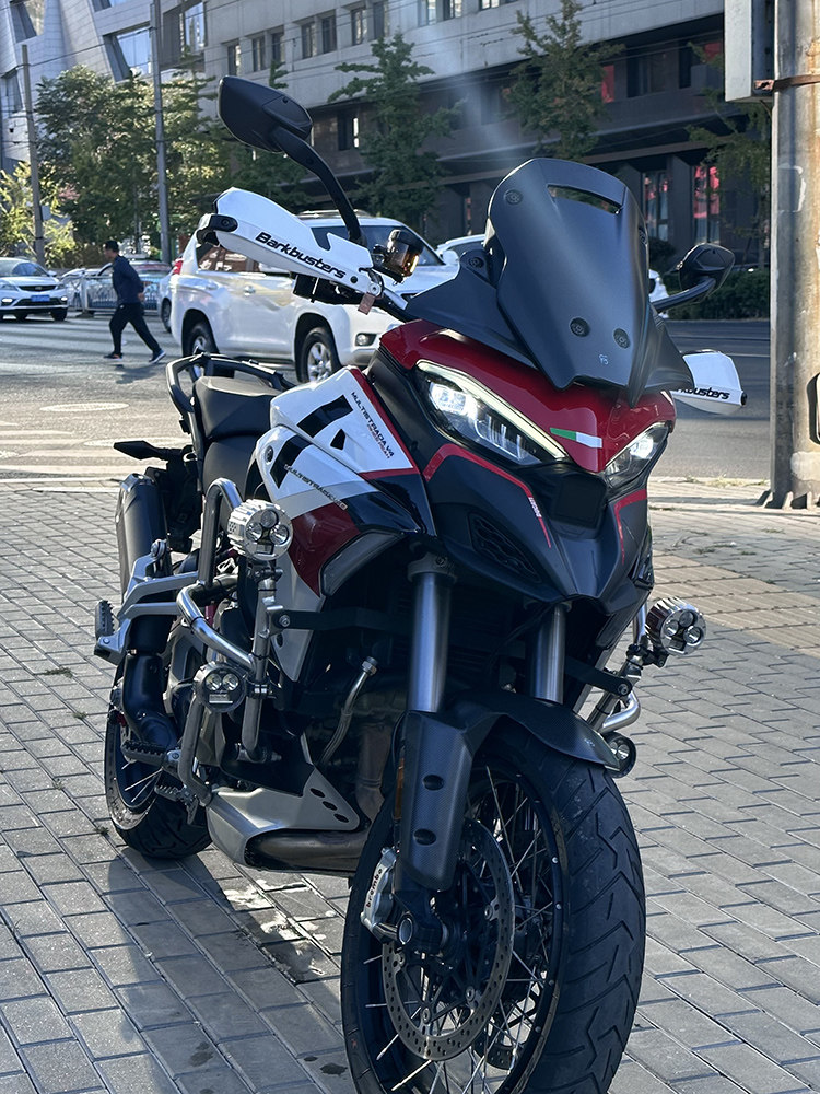 巴克摩托车手把改装护手片双点弓杜卡迪mts v4 v4s 1260安德鲁950