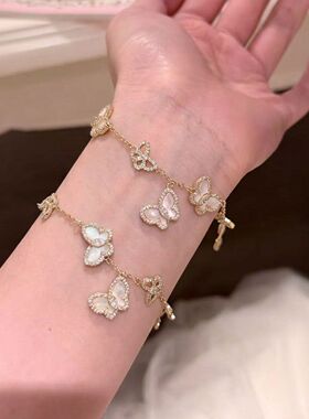 「鎏金蝴蝶」千金感粉色蝴蝶翩翩手链情侣款轻奢高级精致手饰热卖