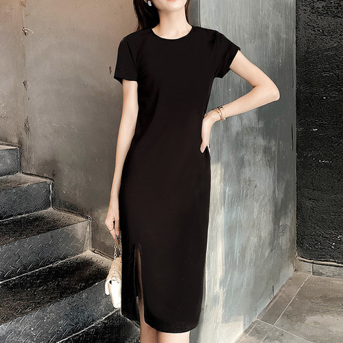 罗马圆领裙价格 罗马圆领裙图片 星期三