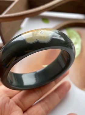 河磨玉手镯宽口厚壁56口径天然玉石平安镯一点皮籽料镯子