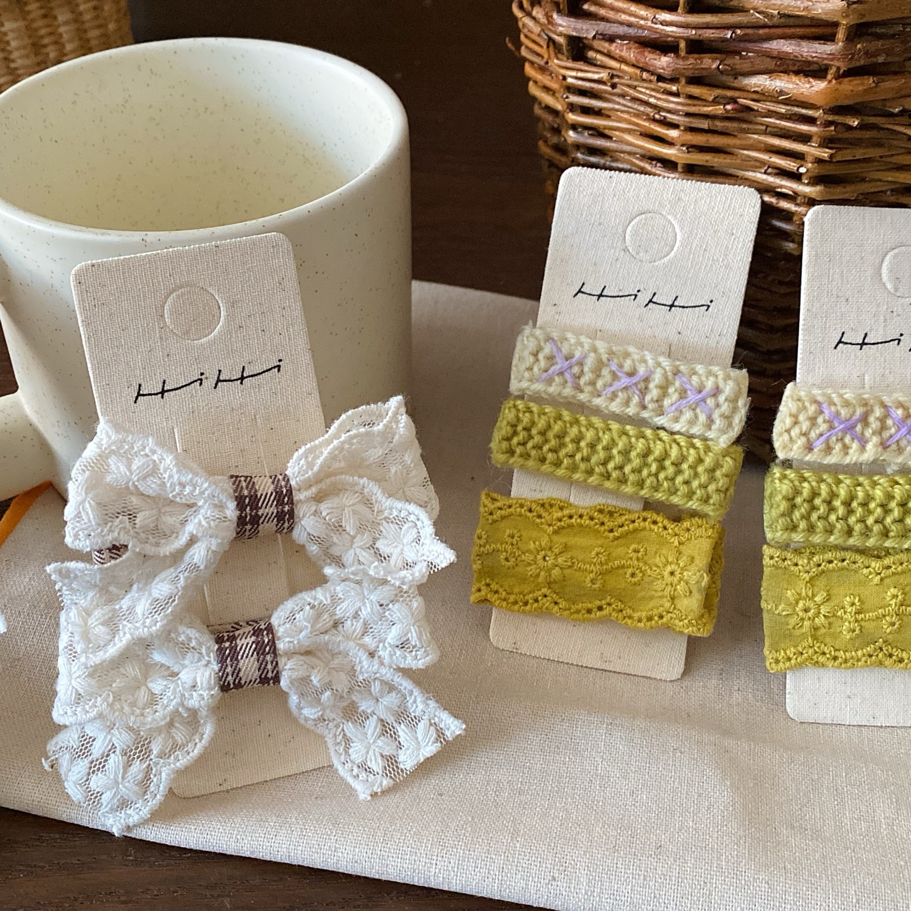 韩系INS风彩色蝴蝶结布艺鸭嘴夹